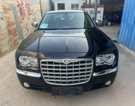 开克莱斯勒300c的男人 开克莱斯勒的属于哪类人