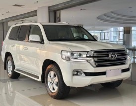 丰田霸道酷路泽v8价格(丰田霸道酷路泽v8图片)