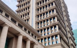 central／central to