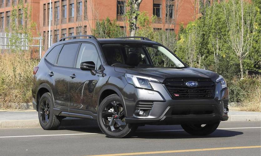 斯巴鲁新车suv森林人图片 斯巴鲁森林人2018款图片