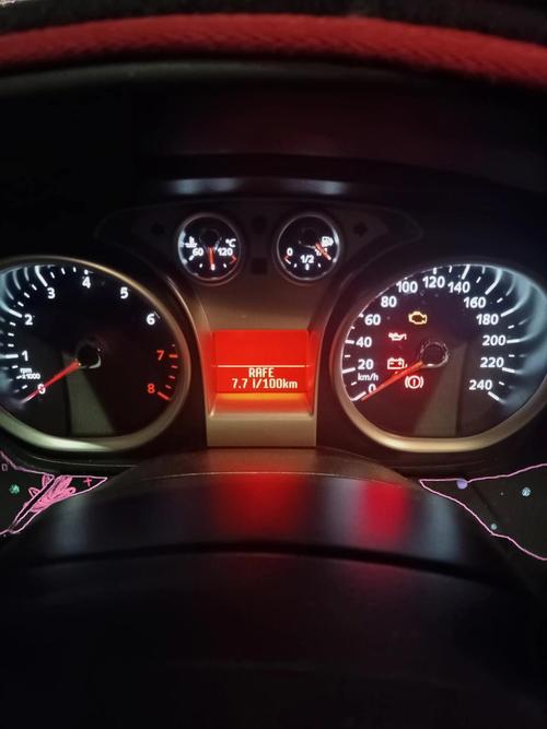 2013款福克斯油耗怎样,2013款福克斯油耗多少