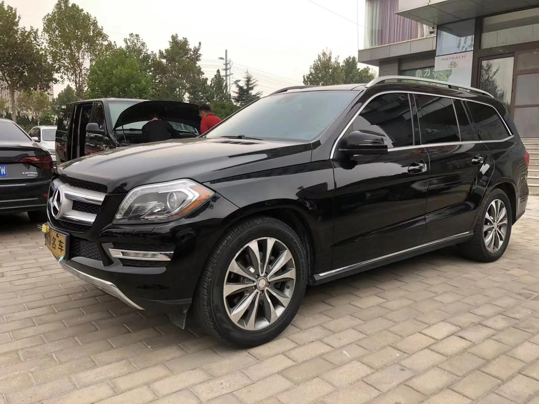 奔驰gl350尺寸 奔驰gl350车身重量