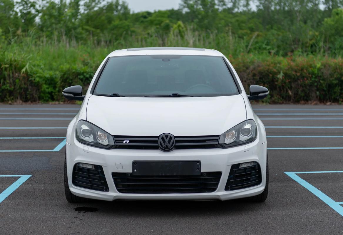 高尔夫6多少钱一辆(高尔夫6现在多少钱)