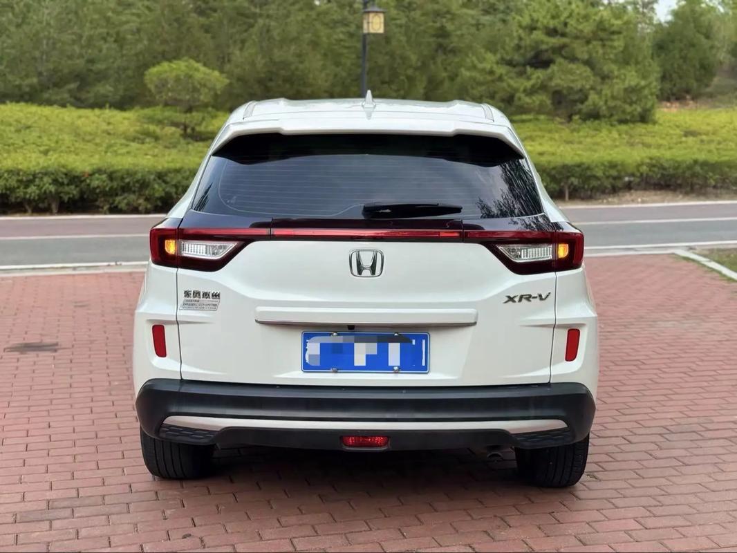 广州本田xrv图片(广州本田xrv图片高清)
