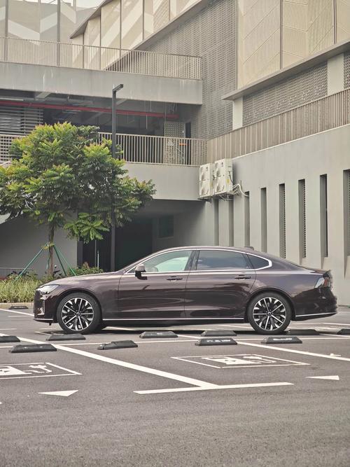 新款沃尔沃s90/新款沃尔沃S90试驾视频