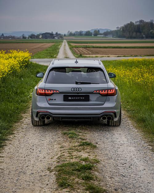 奥迪rs4avant 奥迪a6