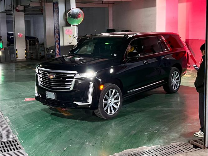 【凯雷德是什么牌子的车,凯雷德是什么车型】