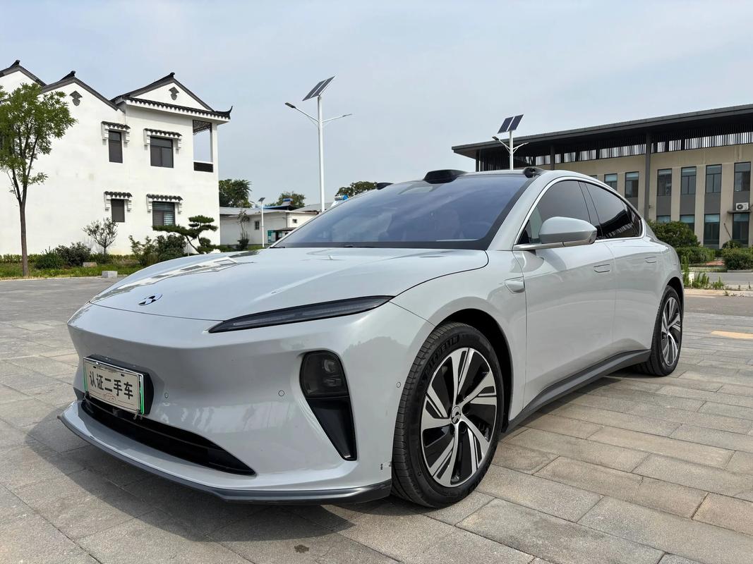 尉来电汽车et5价格图片,尉来电汽车es8厂家