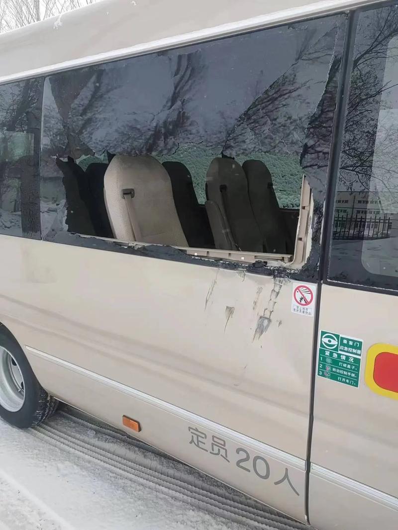 丰田柯斯达中巴车参数/丰田柯斯达中巴车参数及价格