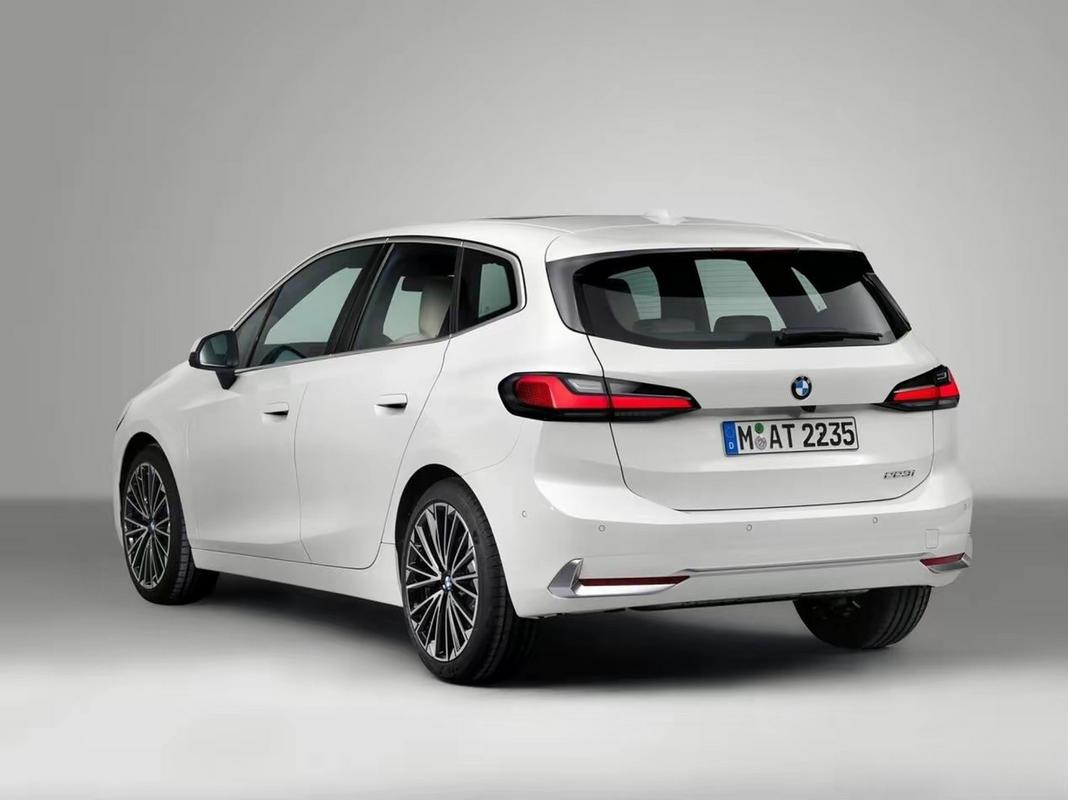 bmw2系,宝马2系旅行车218i