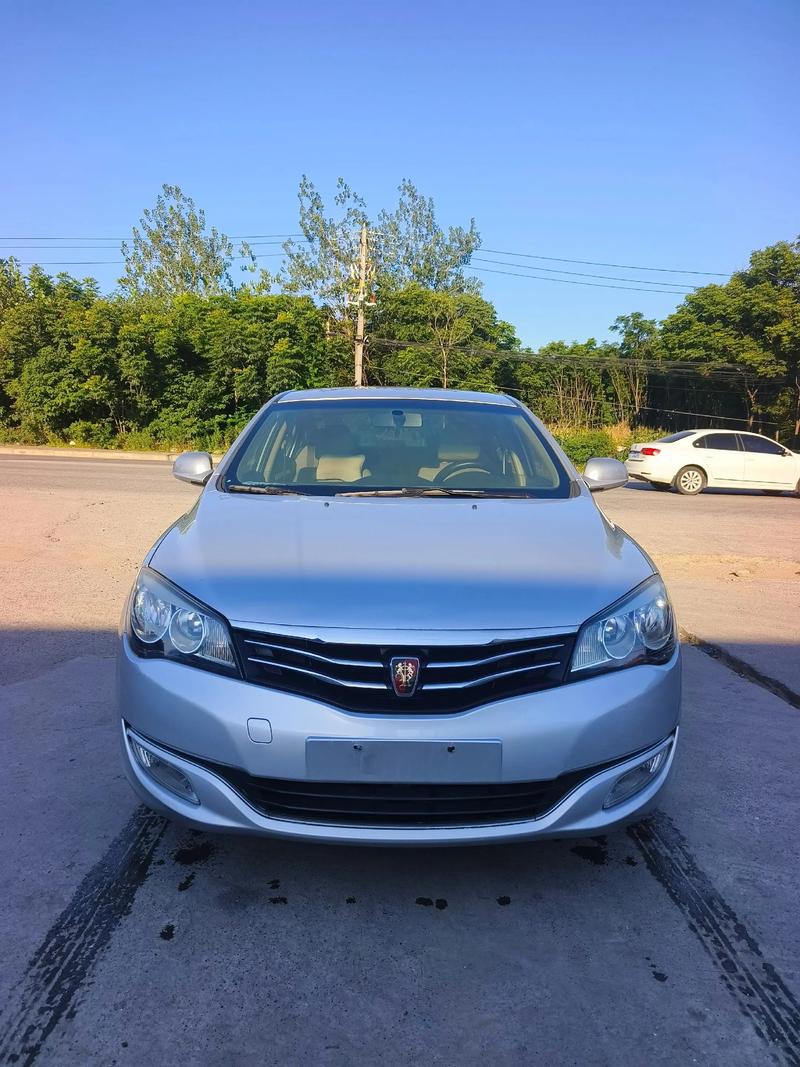 13款荣威350图片 13款荣威350多少钱