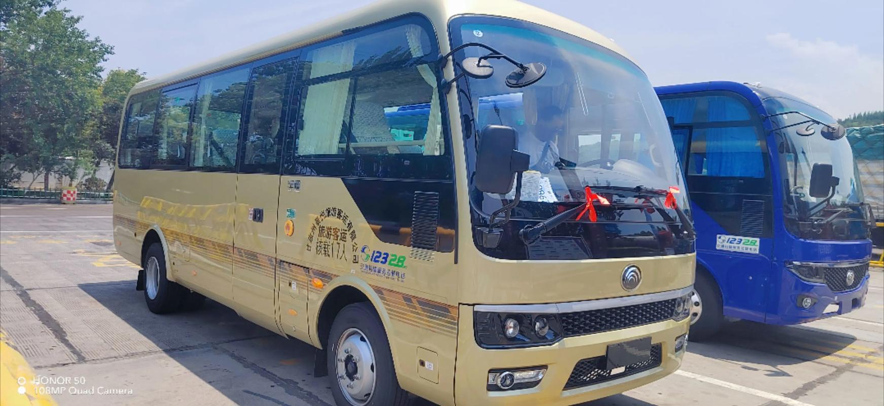 17座客车多少钱一辆/17座客车多少钱一公里