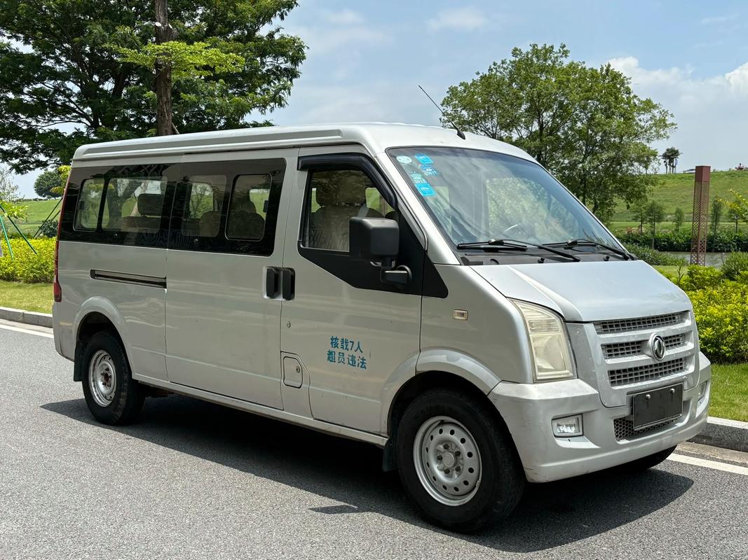 东风小康c37二手面包车,东风小康c37二手面包车多少钱