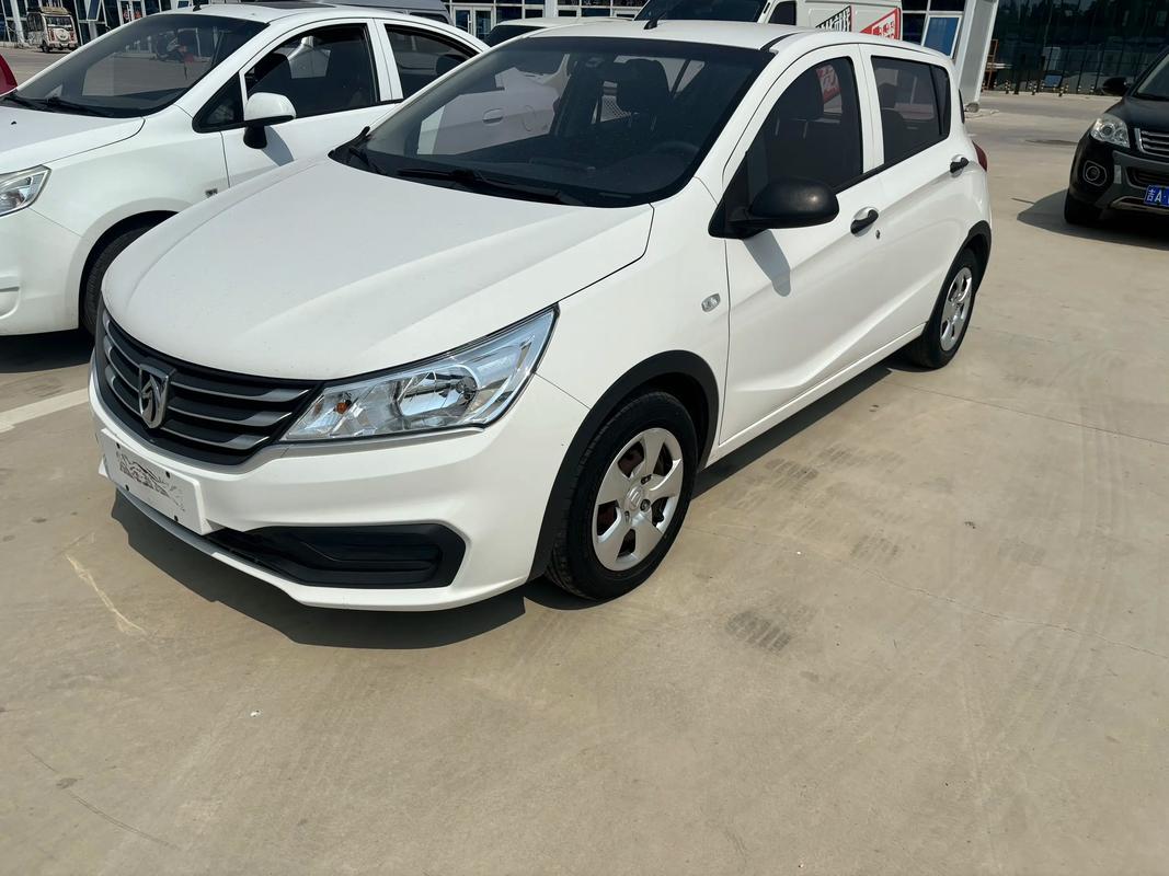 宝骏了310的车型价格(宝骏310售价多少钱一台)